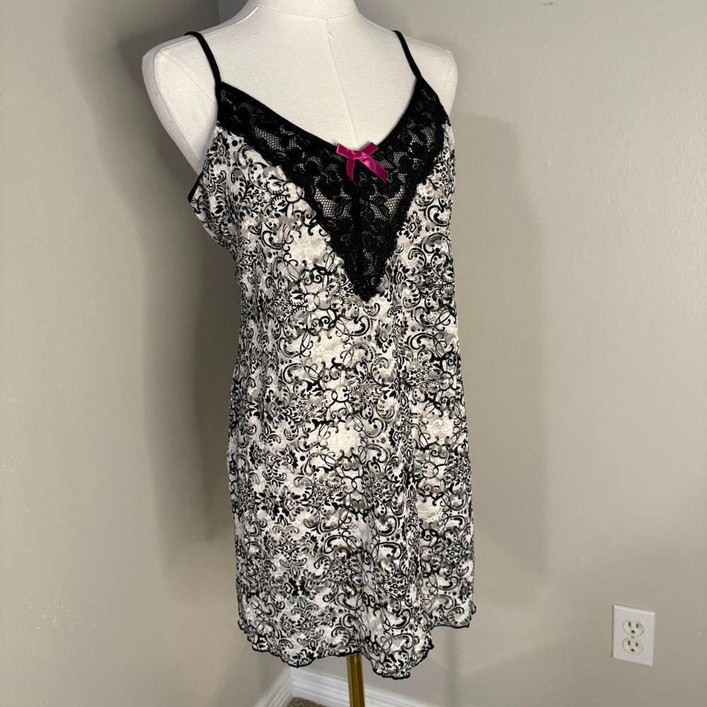 In Bloom by Jonquil Black White Floral Lace Lingerie Slip Dress Bow Goth Medium